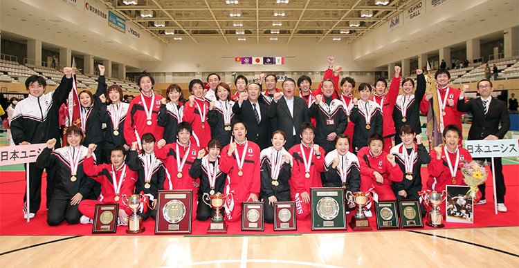 「日本リーグ2010」史上初の男女同時優勝を達成