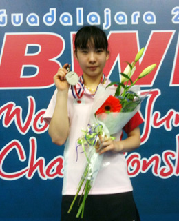 世界ジュニア 女子シングルス準優勝の松友美佐紀