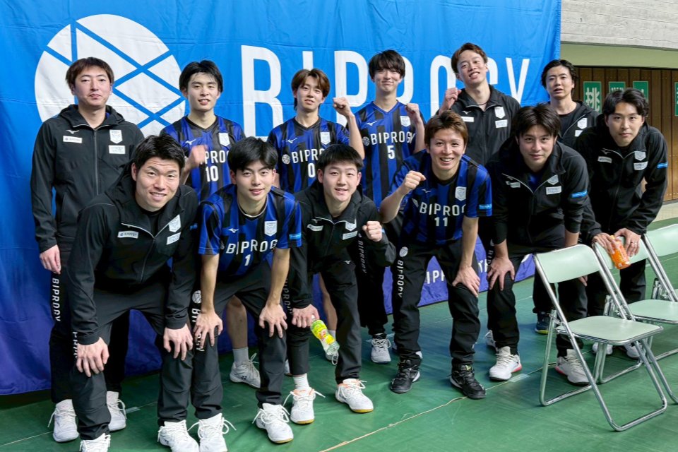 「バドミントンS/Jリーグ2025」男子チーム初戦を3－0で勝利！